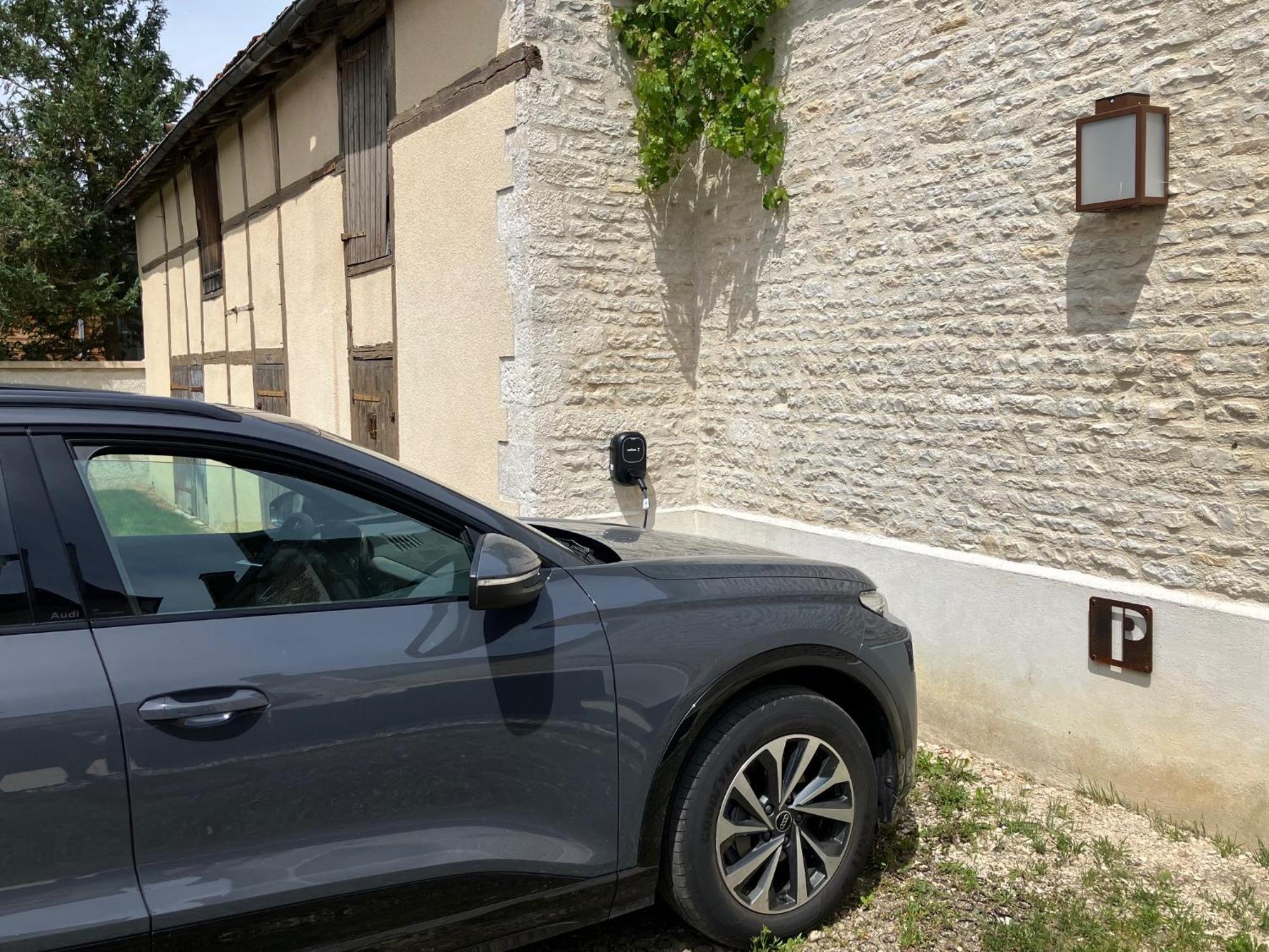 La Villa Lombardi En Champagne, Avec Piscine Privee Et Jacuzzi Les Riceys Экстерьер фото