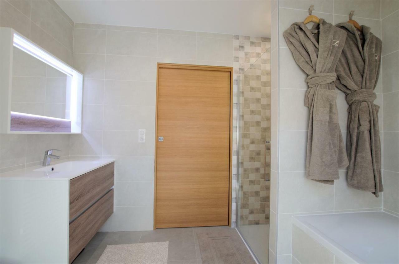 La Villa Lombardi En Champagne, Avec Piscine Privee Et Jacuzzi Les Riceys Экстерьер фото